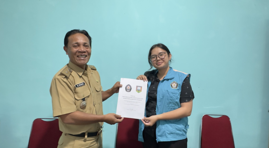 Dukung SDGs 11,12, dan 16: KKN-T Tim 80 Undip Dorong Transaksi Bank Sampah yang Aman dan Berkeadilan di Desa Cukilan
