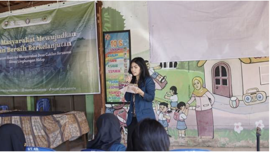 DUKUNG SDGs 11 dan 12: MAHASISWA KKN-T 80 UNIVERSITAS DIPONEGORO AJARKAN PENGUATAN KELEMBAGAAN BANK SAMPAH GUNA TINGKATKAN POTENSI DESA CUKILAN