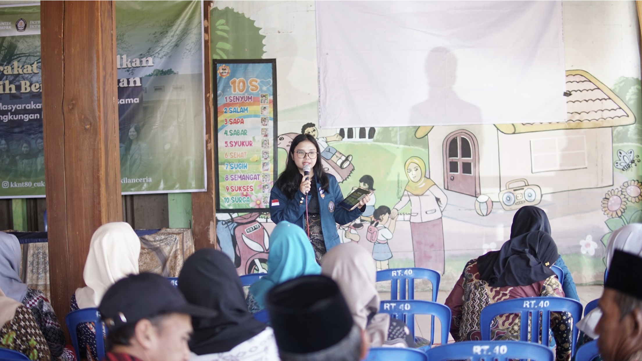 Dukung SDGs 11, 12, dan 16: KKN-T 80 FH Undip Perkuat Kesadaran Hukum Masyarakat dalam Pengelolaan Sampah Desa Cukilan
