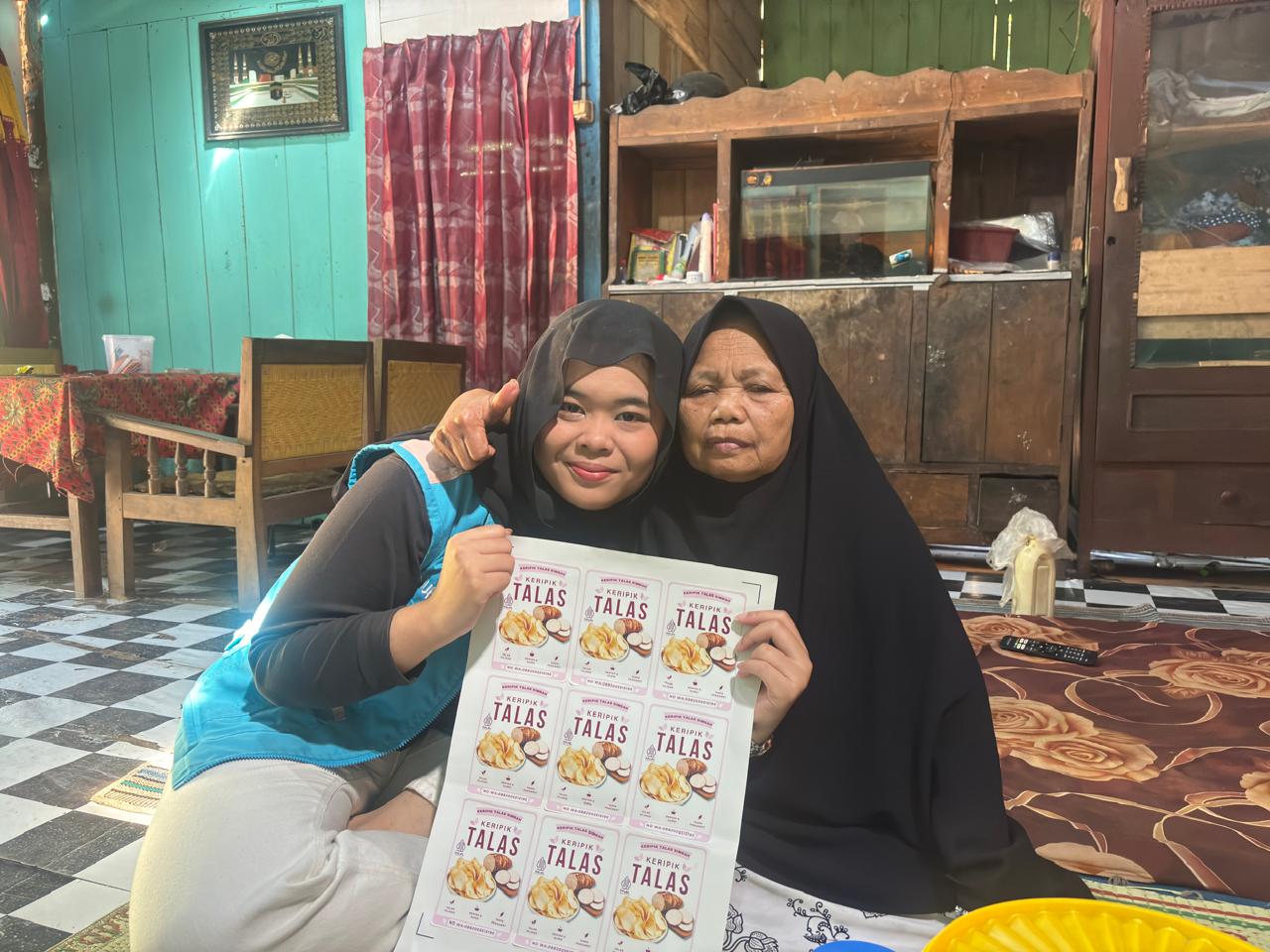 Lewat Kemasan, KKN-T 80 UNDIP Perkuat Identitas Keripik Talas Bu Mul